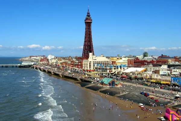 Blackpool-2