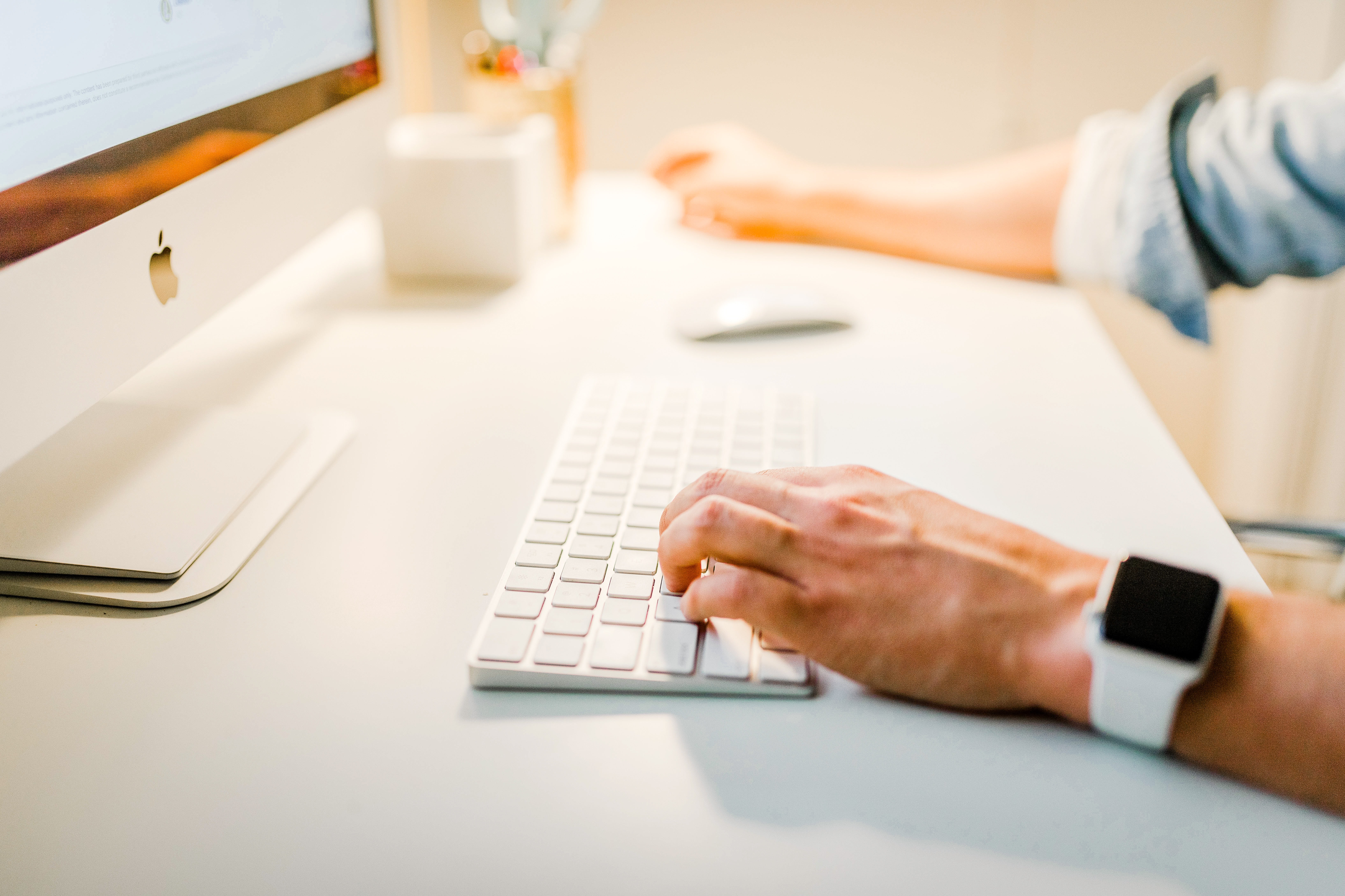 A man using prospect marketing to make money 