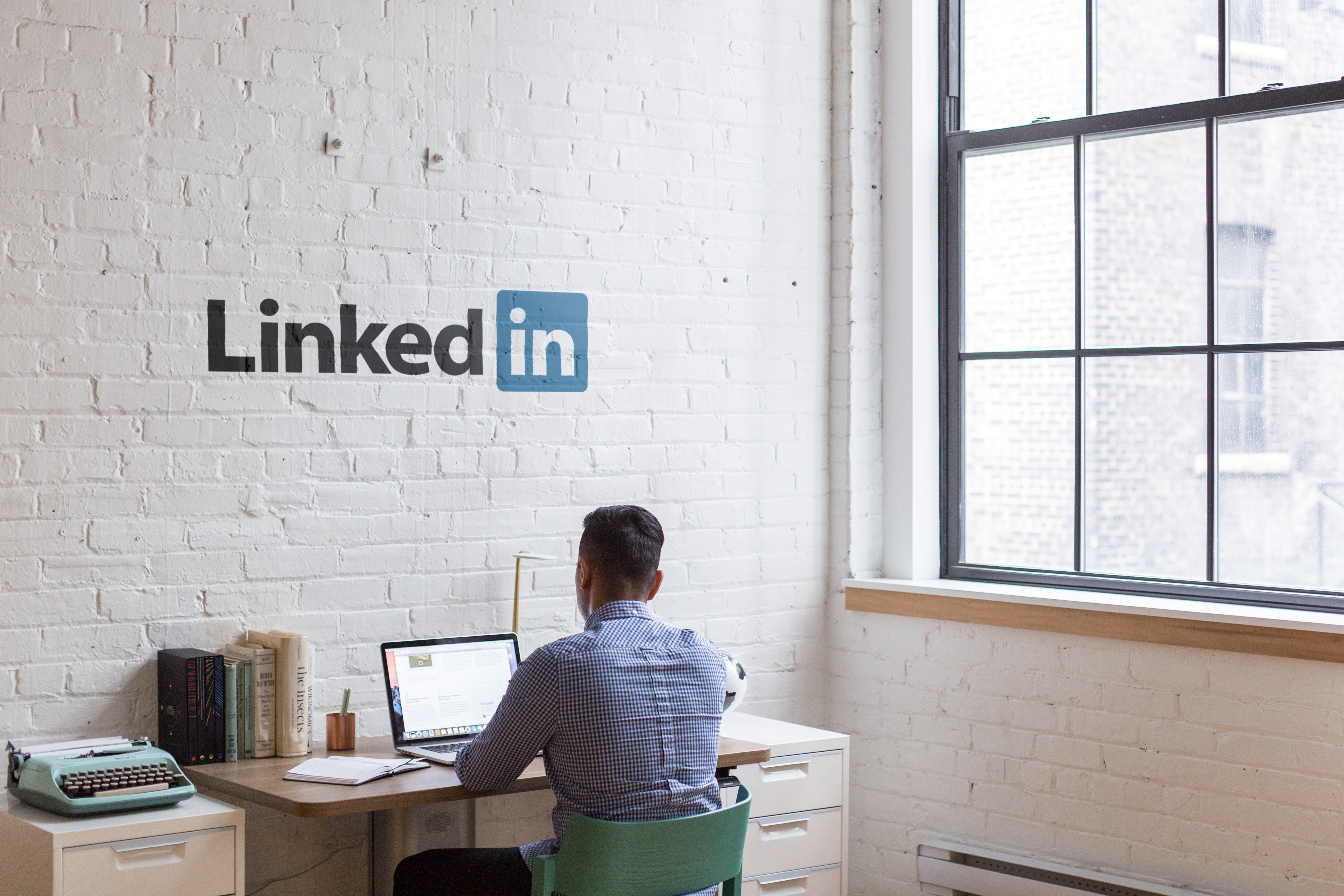 NEW! 'How To Use LinkedIn For Business' Guide